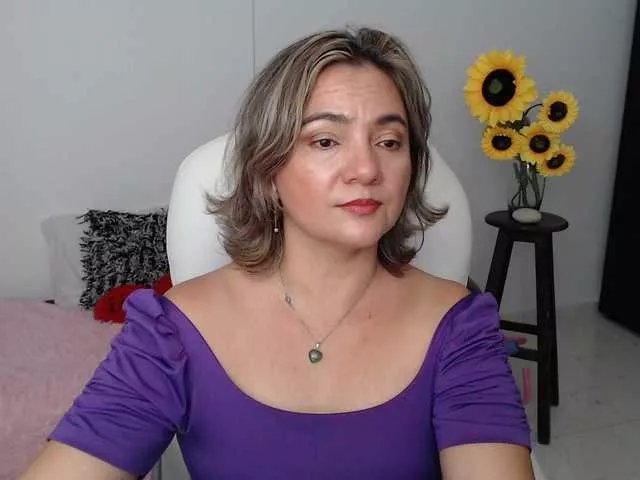 Offline ana-milf on BongaCams