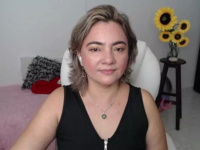 Offline ana-milf on BongaCams