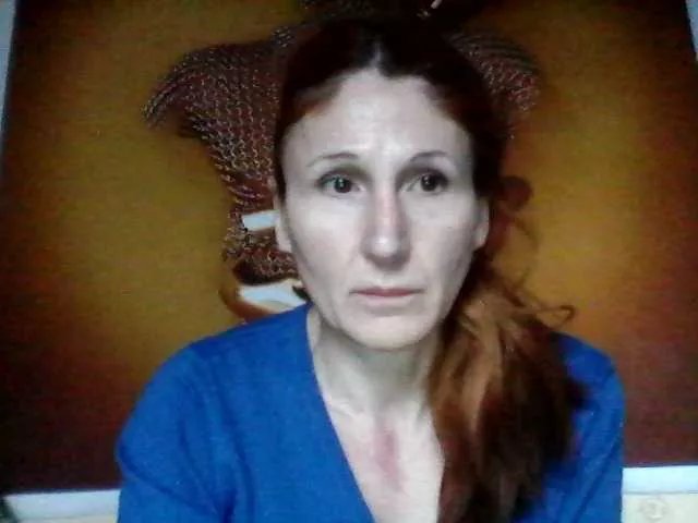 Offline angelique4 on BongaCams