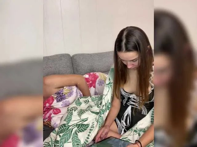Cat-meowa from BongaCams