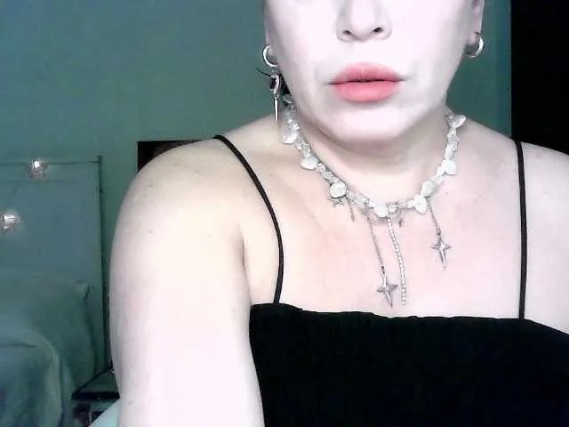 CleopatraCleo on BongaCams
