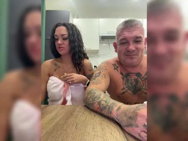 Dami-Marya from BongaCams