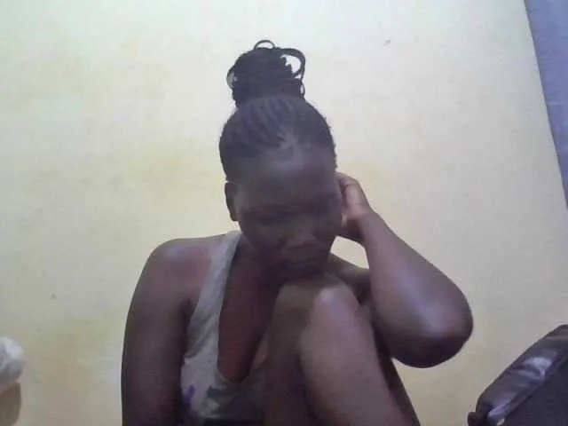ebony-vannilah on BongaCams
