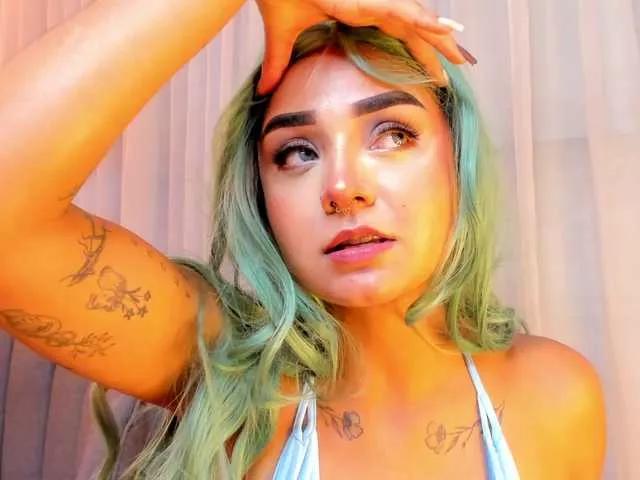 Emma-Torres1