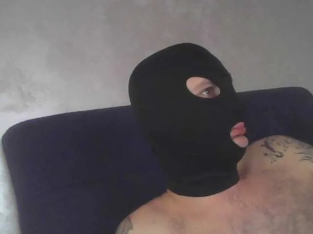 Godpeaple89 from BongaCams