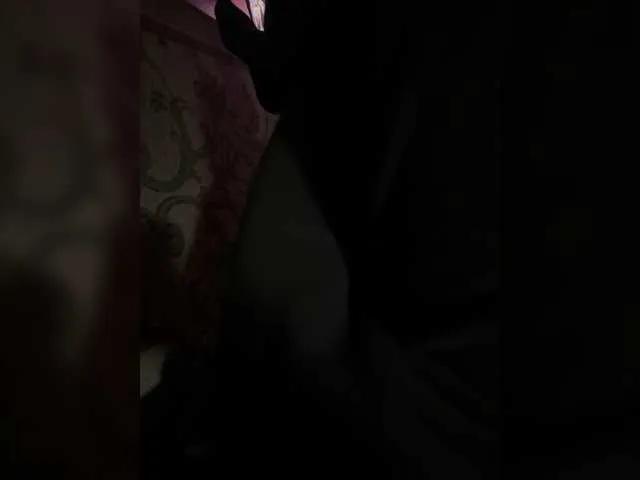 Grukr from BongaCams