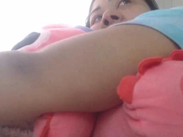 Explore cute slut KloeFernandez KloeFernandez from BongaCams