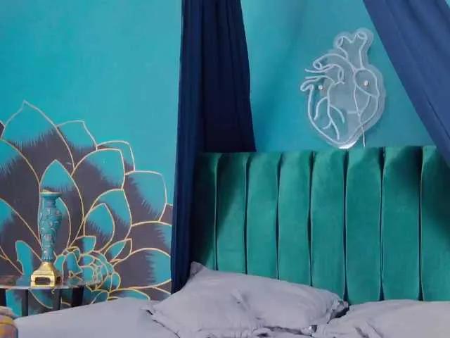 Naked Lunamistyc wants you to fuck her body now Lunamistyc from BongaCams