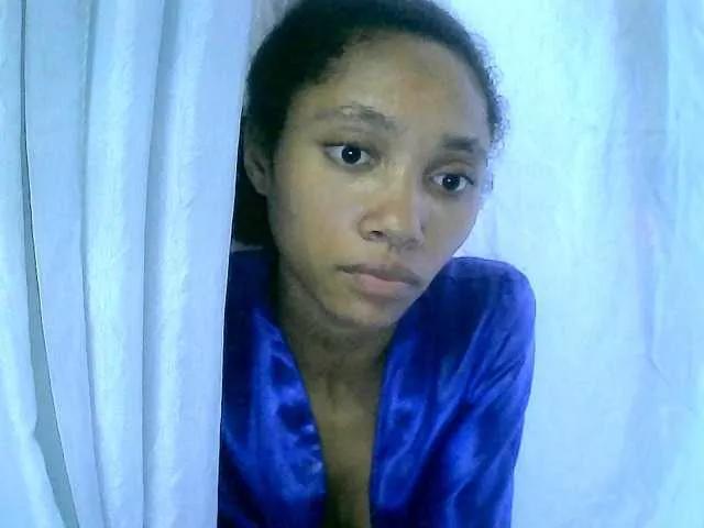 Monicaxa from BongaCams