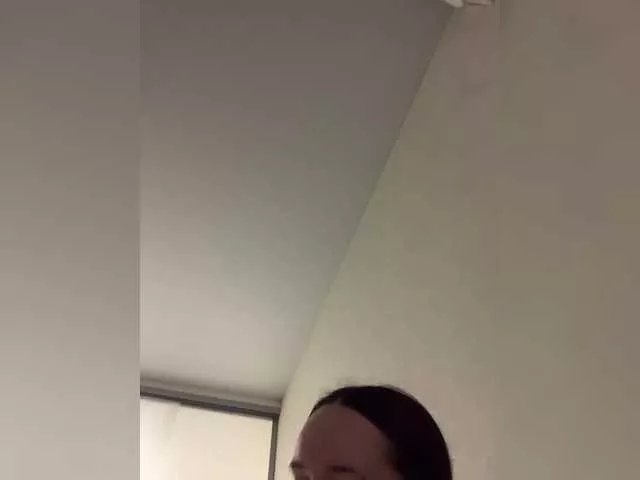 OriginalHOOLi on BongaCams