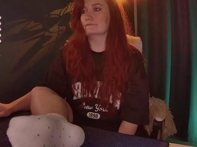 RadioFeet on BongaCams