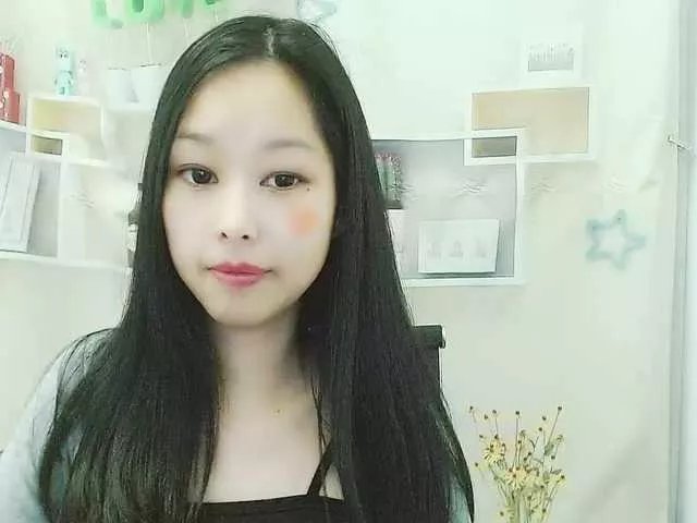 Selinababy99 on BongaCams