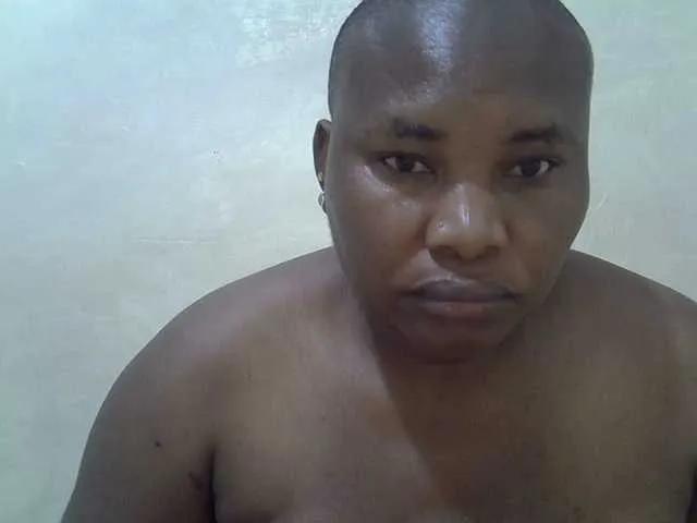 Discover Sexybooty1, she wants to masturbate for you Sexybooty1 from BongaCams