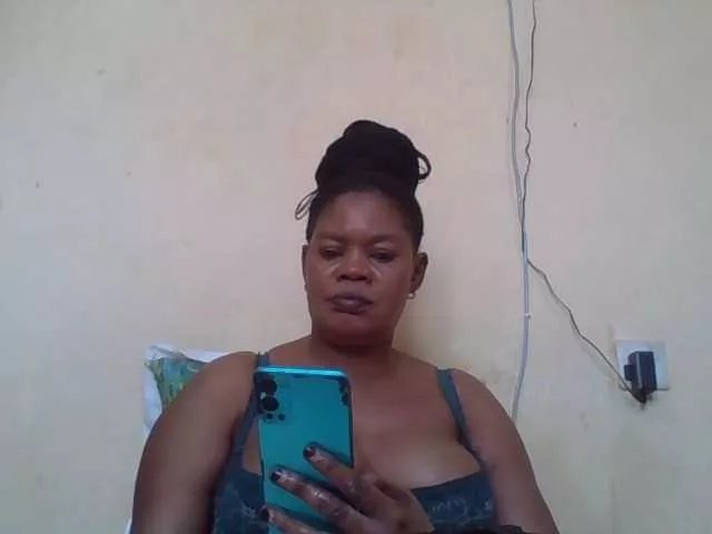 Sexydove on BongaCams