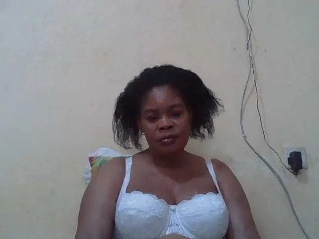 Sexydove on BongaCams