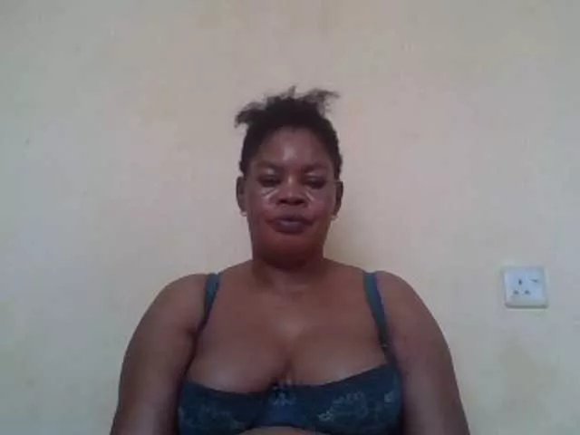 Sexydove on BongaCams