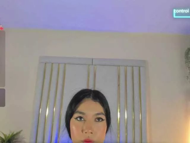 taniamilan on BongaCams