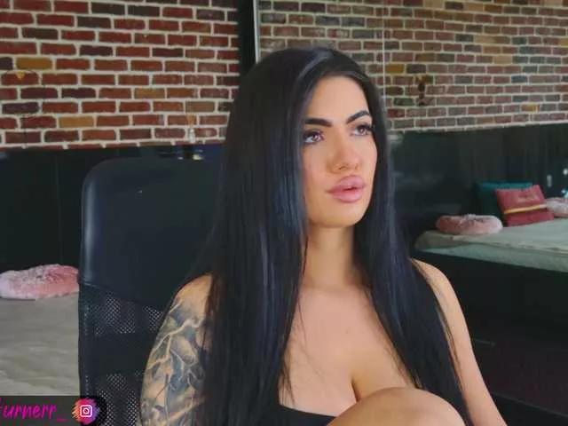 Tina-Turnerr