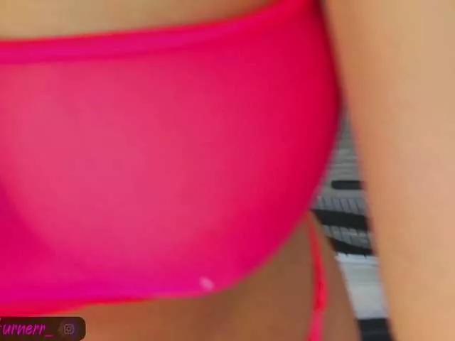 Tina-Turnerr