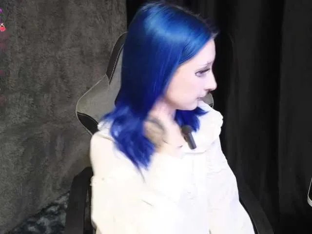 YoungAlice1 from BongaCams