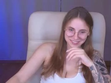 _lovelylove_ — GOAL: flash boobs <3 #Bigboobs #skinny #glasses #nonude #teen [1111 tokens remaining]