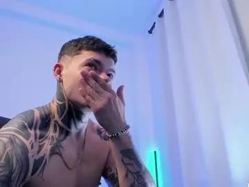 Discover Alan_rosee, he wants to masturbate for you alan_rosee from Chaturbate