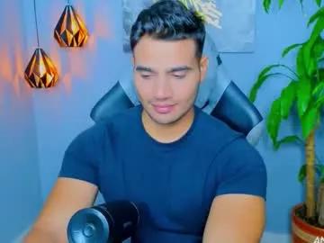 Explore 26 years old andresfiit from Chaturbate andresfiit from Chaturbate