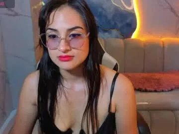 anny_star_tx — NIPPLES CLAMP [36 tokens left]  Sweet presence, obedient energy, and a temptation that awaits you #teen #anal #bdsm #pantyhose #skinny