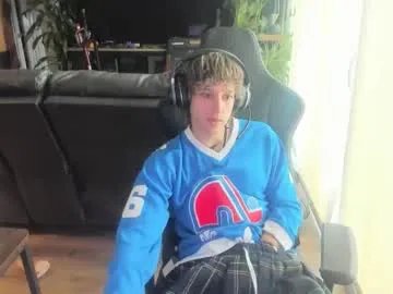 bashful4200 from Chaturbate