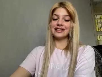 Try Chaturbate's Blondellgrubaugh blondellgrubaugh from Chaturbate