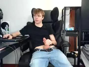 bobby72738 from Chaturbate