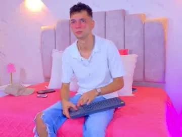 Explore 22 years old franco_boys from Chaturbate franco_boys from Chaturbate