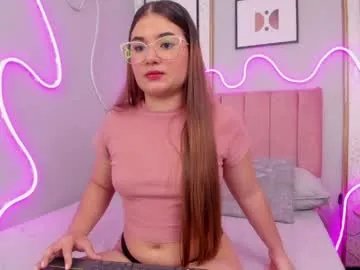 hailystone — GOAL: Smile and Blow Kiss [14 tokens remaining] Hi im the new girl in town! #bigass #latina #teen #petite #new