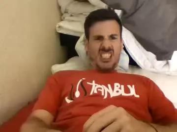 iyoperro from Chaturbate