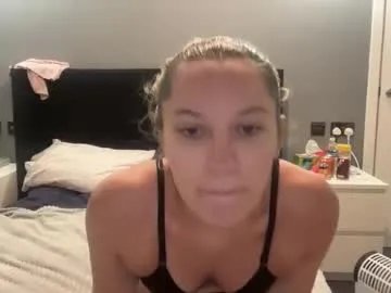 jessnaughty19 from Chaturbate