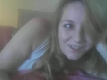 lauriehotxxx from Chaturbate