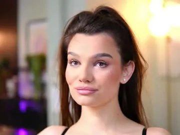 lena_laurent from Chaturbate