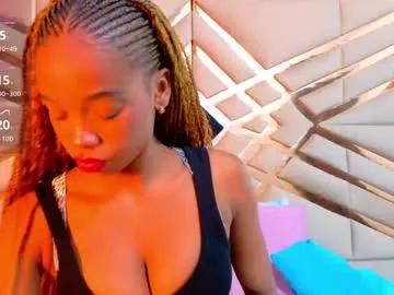 Discover Littleebonymommy, she wants to masturbate for you littleebonymommy from Chaturbate