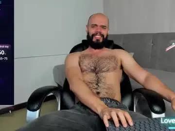 Naked Luke_diaz7 wants you to fuck his body now luke_diaz7 from Chaturbate
