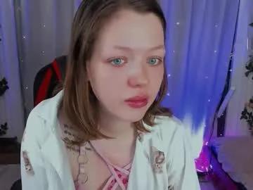 Watch sexy performer Lunarlily7 lunarlily7 from Chaturbate