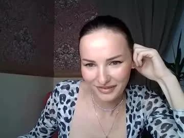 monparis_dream from Chaturbate