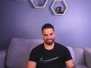 paulphoenix_ on Chaturbate