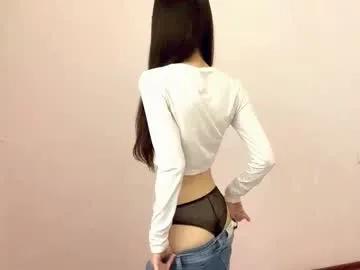 pretty_on_riot from Chaturbate