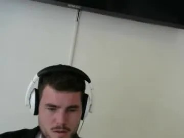 sultansgirls from Chaturbate