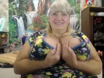 Explore Svetifox, she wants to masturbate for you svetifox from Chaturbate