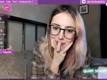 v3n0mb1t3z from Chaturbate