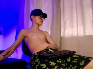 Sexy Wolfan_sky wants you to fuck his body now wolfan_sky from Chaturbate