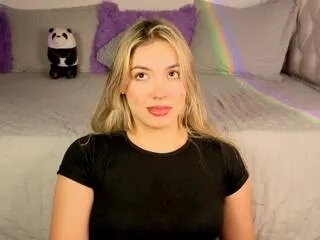 lady_moonroe on Flirt4Free