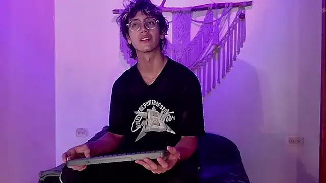 Explore cute slut 2006_tgn 2006_tgn from StripChat