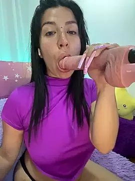 _antonella_dreamss on StripChat